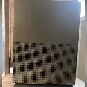 Xbox One S Battlefield Special Edition